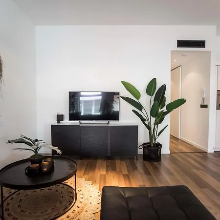 Appartamento Sack-time Fashion Boutique 6 & 7 *