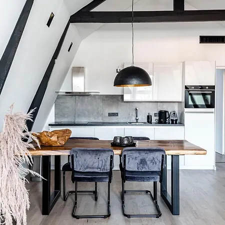 Sack-time Fashion Boutique 6 & 7