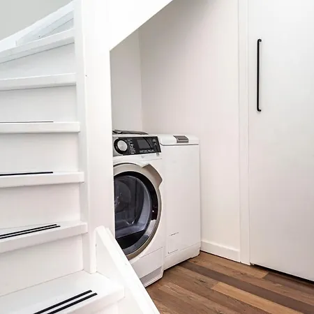 Sack-time Fashion Boutique 6 & 7 Zandvoort