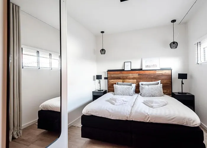 Sack-time Fashion Boutique 6 & 7