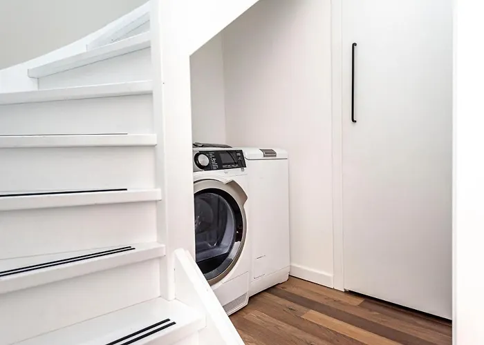 Sack-time Fashion Boutique 6 & 7 Zandvoort