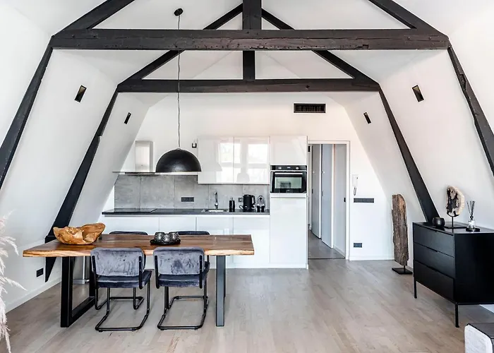 Sack-time Fashion Boutique 6 & 7 Zandvoort